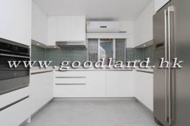 SAI KUNG Renovated Garden Village House For Sale | Greenery View