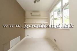 SAI KUNG Mid-Level Village House For Sale | Spacious Layout