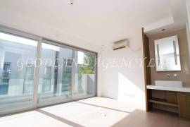SAI KUNG Renovated Garden Village House For Sale | Open Kitchen