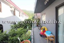 SAI KUNG Mid-Level Renovated Village House For Sale | Greenery View