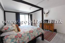 SAI KUNG Mid-Level Renovated Village House For Sale | Greenery View