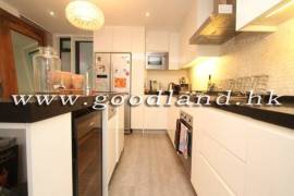 SAI KUNG Village House For Sale | Convenient Transport