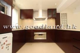 SAI KUNG Mid-Level Garden Village House For Sale | Sea View
