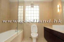 SAI KUNG Mid-Level Garden Village House For Sale | Sea View