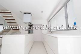 SAI KUNG Detached Renovated Sea View House For Sale
