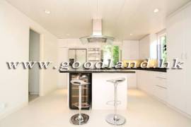 SAI KUNG Greenery Sea View Garden House For Sale