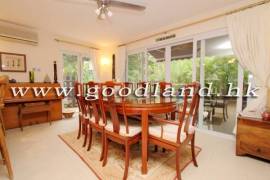 SAI KUNG Communal Pool Garden Village House For Sale