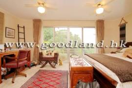SAI KUNG Communal Pool Garden Village House For Sale