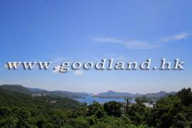 SAI KUNG Sea View Lawn Garden Village House For Sale
