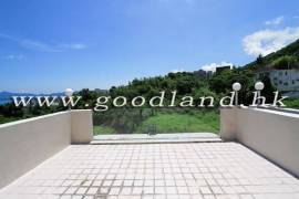 SAI KUNG Sea View Lawn Garden Village House For Sale
