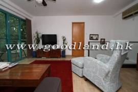 SAI KUNG Lower Duplex Garden House For Sale | Pool Complex