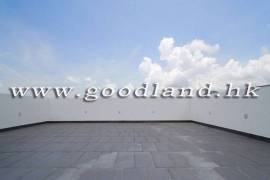 SAI KUNG Renovated Garden Village House For Sale | Open Kitchen