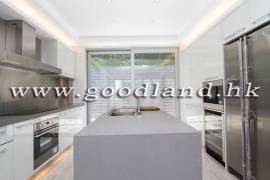 SAI KUNG Renovated Garden Village House For Sale | Open Kitchen