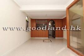 SAI KUNG Detached Garden House For Sale | Close To Town
