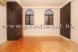 SAI KUNG Detached Garden House For Sale | Close To Town
