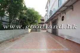 SAI KUNG Detached Garden House For Sale | Close To Town
