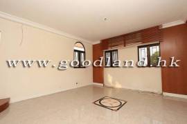 SAI KUNG Detached Garden House For Sale | Close To Town