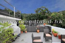SAI KUNG Renovated Sea View Garden House For Sale