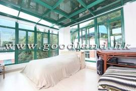 SAI KUNG Renovated Greenery View Village House For Sale