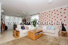 SAI KUNG Upper Duplex Village House For Sale | Roof Garden