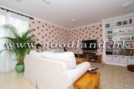 SAI KUNG Upper Duplex Village House For Sale | Roof Garden