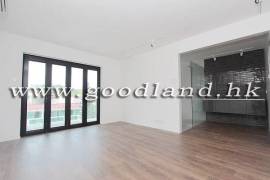 SAI KUNG Garden Village House For Sale | Greenery View