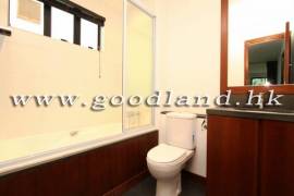 SAI KUNG Sea View Pool Complex House For Sale