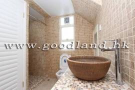 SAI KUNG Mid-Level Village House For Sale | Greenery View