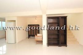 SAI KUNG Mid-Level Village House For Sale | Greenery View