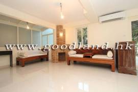 SAI KUNG Mid-Level Village House For Sale | Greenery View