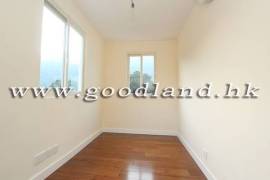 SAI KUNG Mid-Level Village House For Sale | Greenery View
