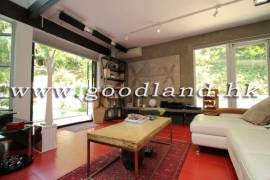 SAI KUNG Renovated Pool Garden House For Sale