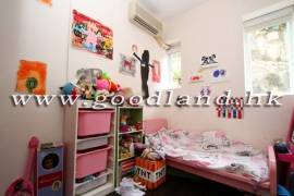 SAI KUNG Renovated Rooftop Sea View House For Sale