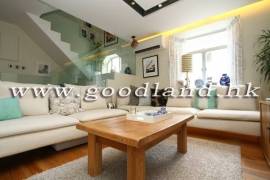SAI KUNG Mid-Level Upper Duplex House For Sale | Private Roof