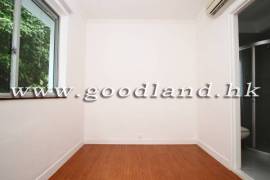 SAI KUNG Waterfront Yacht Club Sea View Villa For Sale