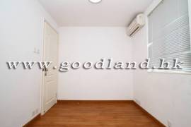 SAI KUNG Mid-Level Village House For Sale | Greenery View