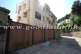 SAI KUNG Sea View Pool Complex House For Sale | Private Gate Parking