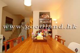 SAI KUNG Mid-Level Garden Village House For Sale | Sea View