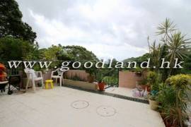 SAI KUNG Mid-Level Garden Village House For Sale | Sea View