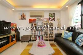SAI KUNG Sea View Garden Village House For Sale
