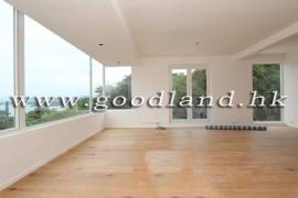 SAI KUNG Renovated Sea View Village House For Sale