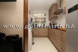 SAI KUNG Lower Duplex Garden House For Sale