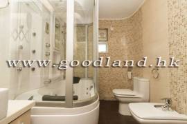 SAI KUNG Mountain View Pool Complex House For Sale