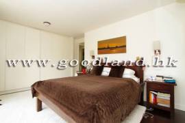 SAI KUNG Detached Western Style Garden House For Sale