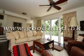 SAI KUNG Detached Western Style Garden House For Sale