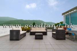 SAI KUNG Tranquil Greenery View Village House For Sale