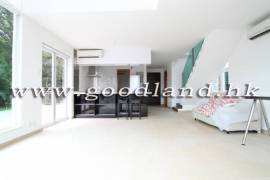 SAI KUNG Peaceful Greenery View Village House For Sale