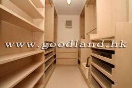 SAI KUNG Renovated Garden House For Sale | Private Gate Parking