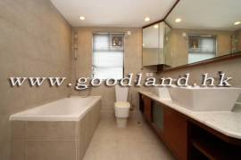 SAI KUNG Renovated Garden House For Sale | Private Gate Parking