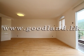 SAI KUNG Village House For Sale | Parking & Open Kitchen